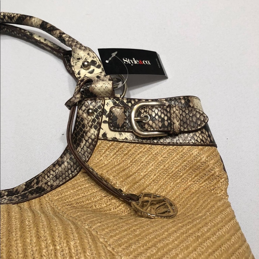 Purse - Picture 2 of 4